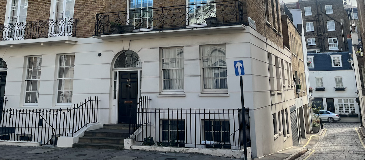 24 Chapel Street in Belgravia, where Joe Orton and Beatles icon Paul McCartney met in 1967.